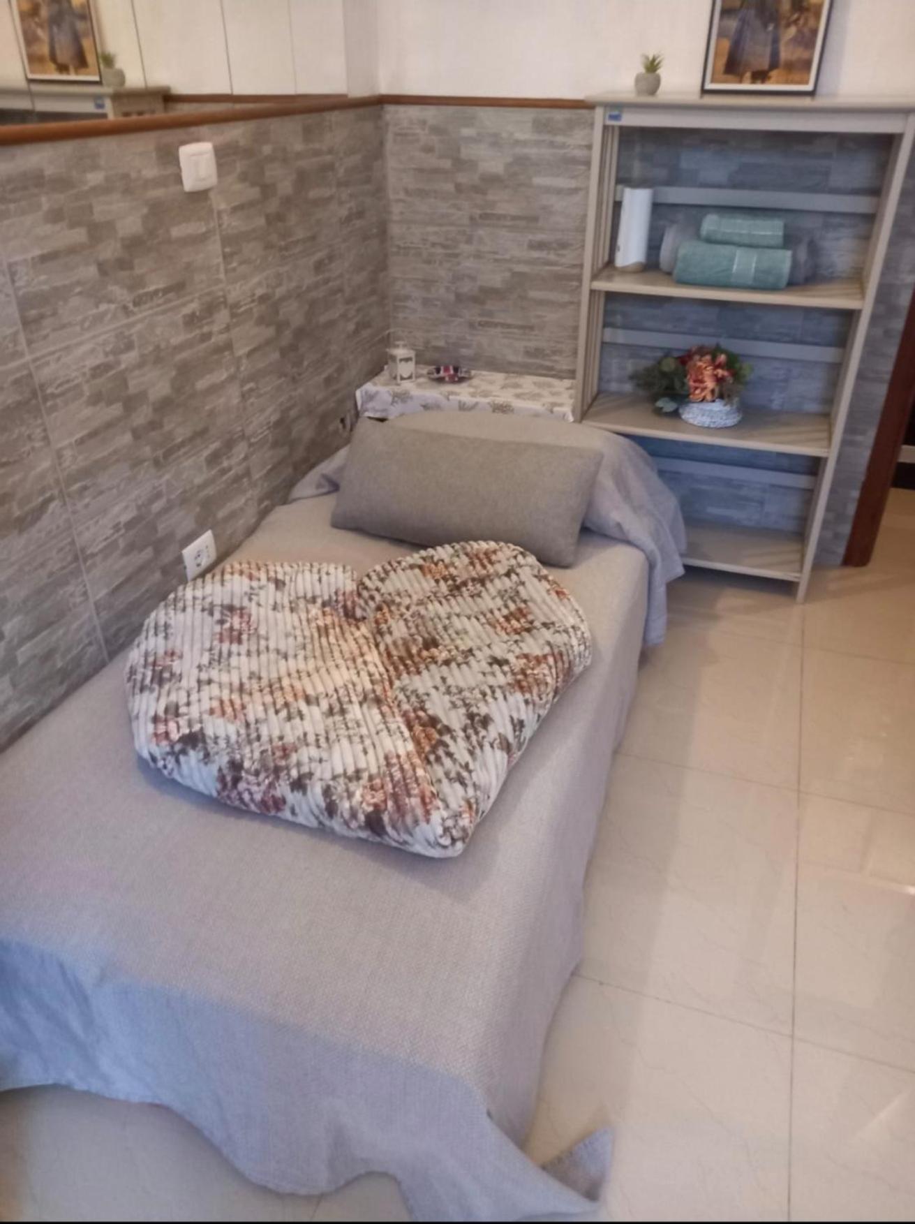 Dolce Appartamento Al Centro Di Civitavecchia Bagian luar foto